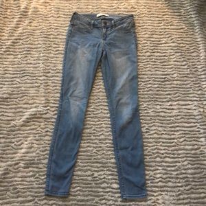 Hollister low rise skinny jeans